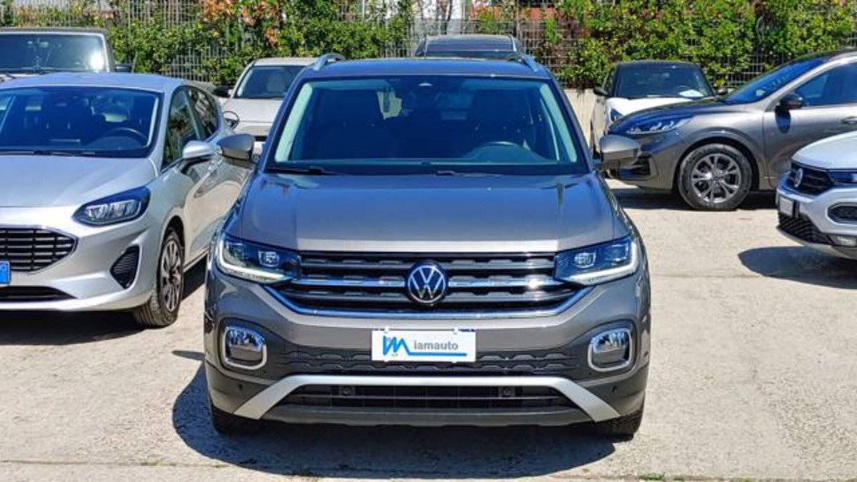 Volkswagen T-Cross 1.0 TSI 110 CV Sport (2)