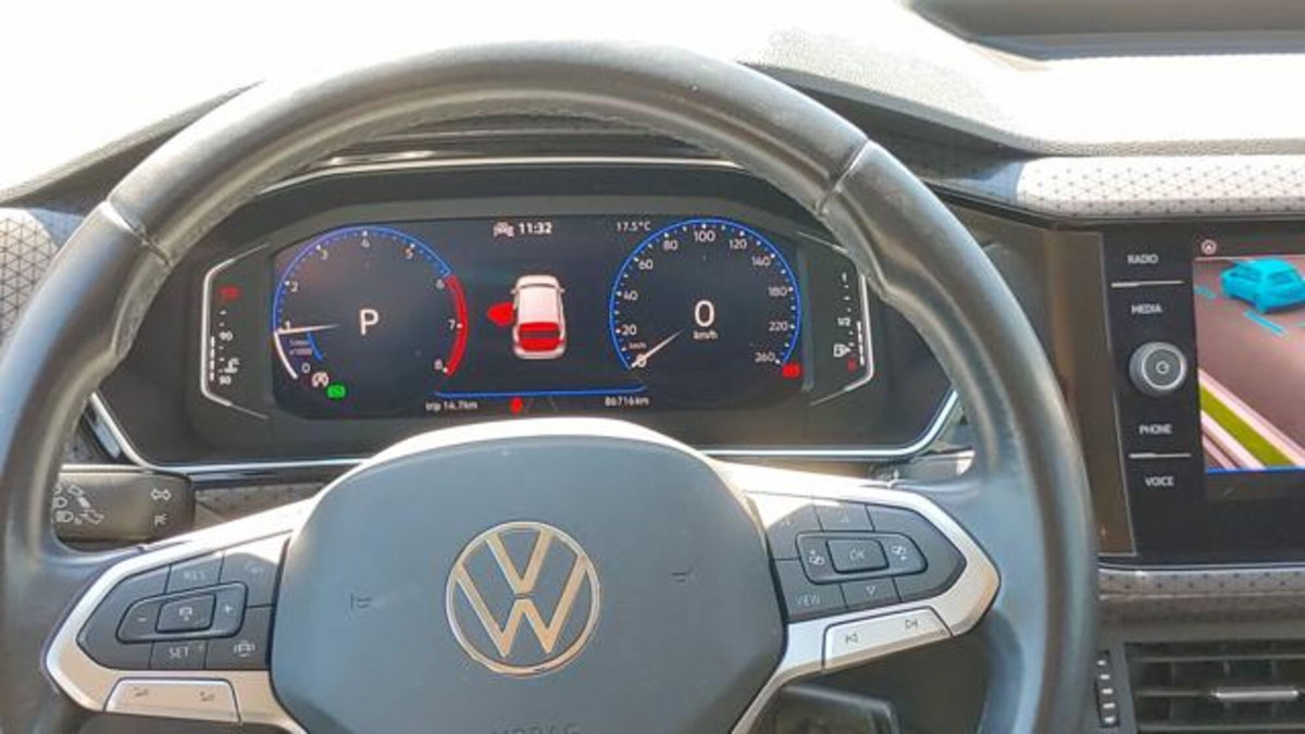 Volkswagen T-Cross 1.0 TSI 110 CV Sport (7)