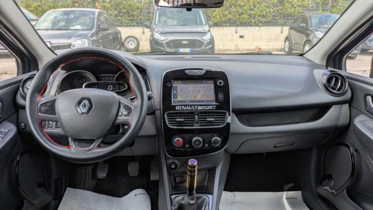 Renault Clio TCe 12V 90 CV GPL 5 porte Van (6)