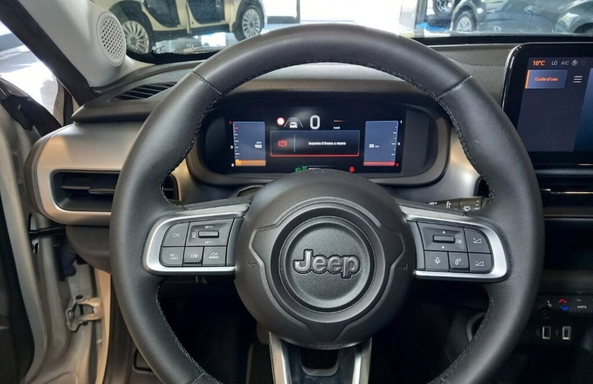Jeep Avenger 1.2 turbo Summit fwd 100cv (10)