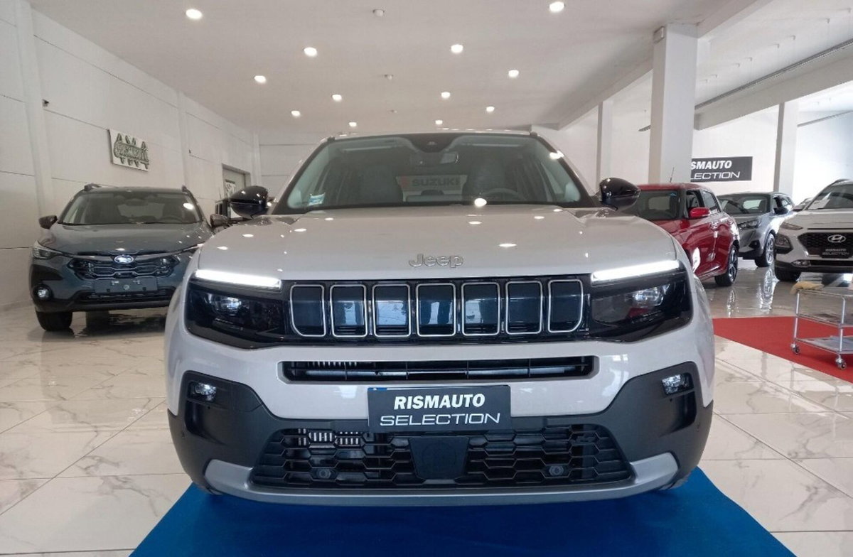 Jeep Avenger 1.2 turbo Summit fwd 100cv (6)