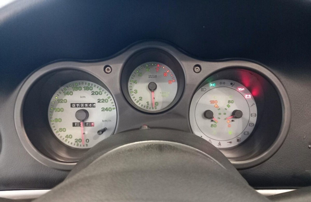 Fiat barchetta 1.8 16V (12)