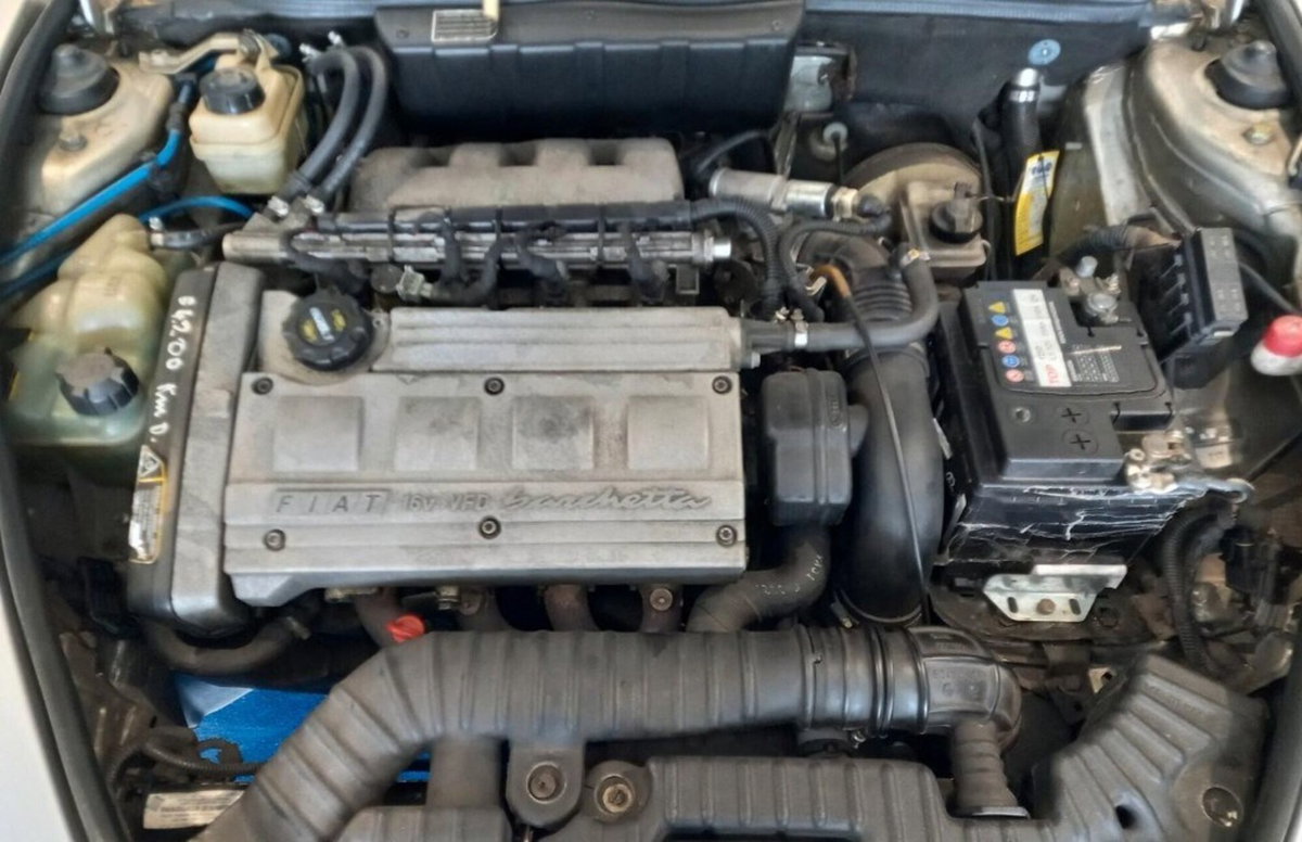 Fiat barchetta 1.8 16V (9)