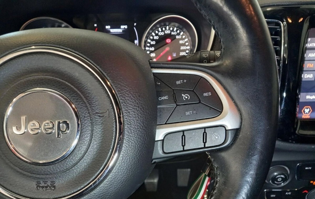Jeep Compass 1.3 Turbo T4 2WD Night Eagle (16)
