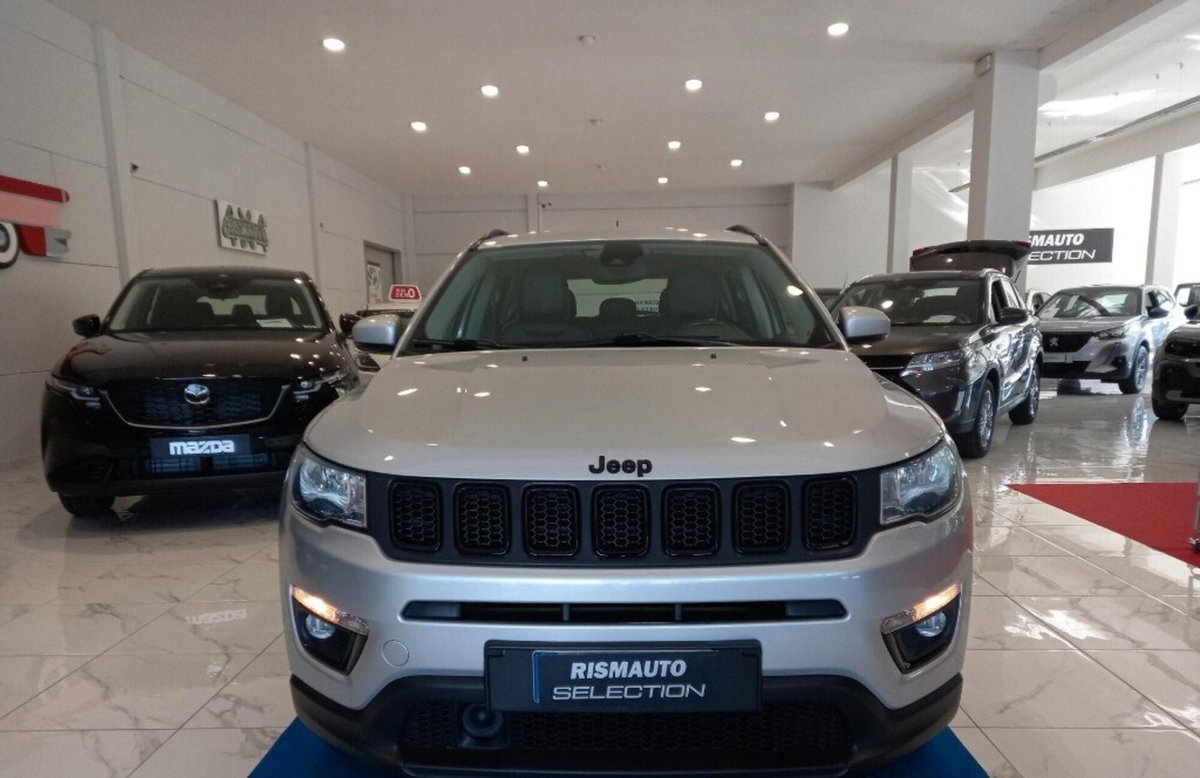 Jeep Compass 1.3 Turbo T4 2WD Night Eagle (6)