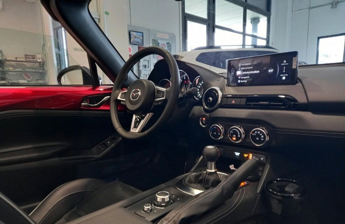 Mazda MX-5 1.5L Skyactiv-G Exceed (12)