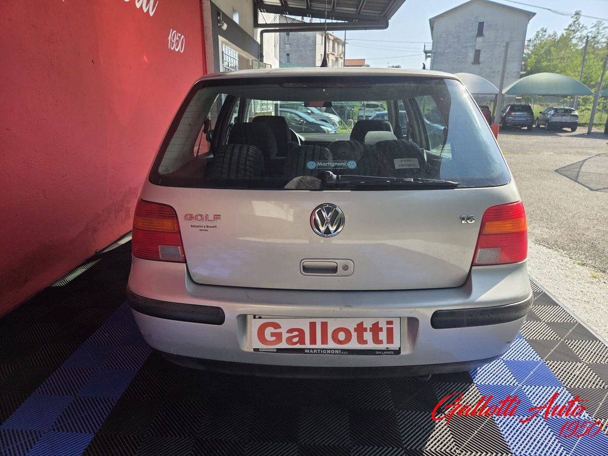 Volkswagen Golf 1.6 cat 3 porte (9)