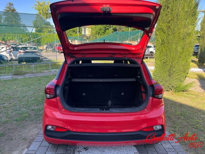 Hyundai i20 1.2 MPI MT GPL ConnectLine (16)