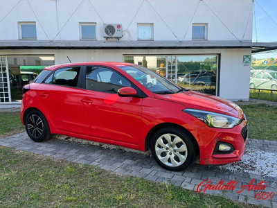 Hyundai i20 1.2 MPI MT GPL ConnectLine (8)