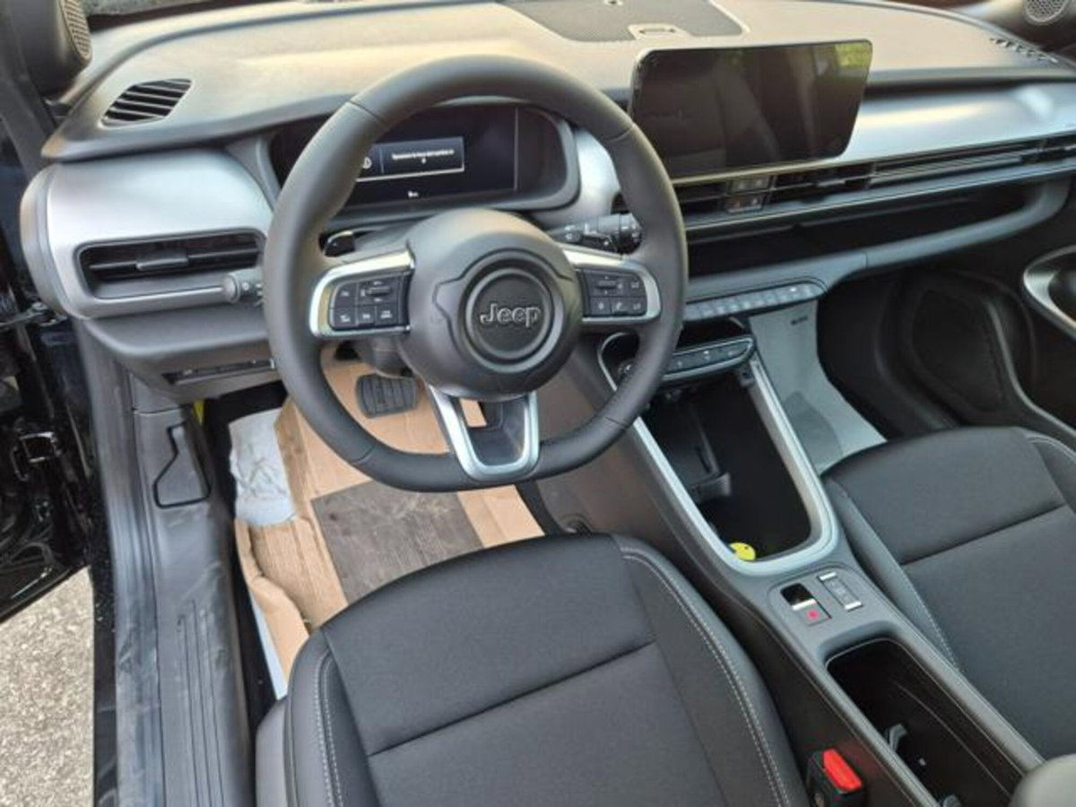 Jeep Avenger 1.2 turbo Summit fwd 100cv (10)