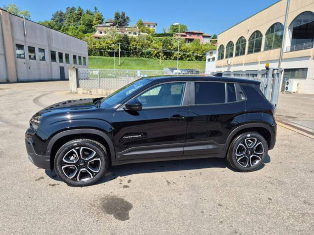 Jeep Avenger 1.2 turbo Summit fwd 100cv (3)