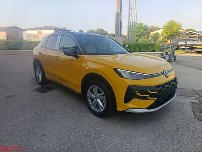 Volkswagen T-Roc 1.5 etsi Life 150cv dsg (2)