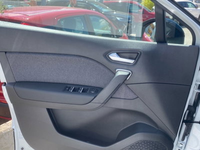 Renault Captur 1.2 eco-g Techno 120cv (18)