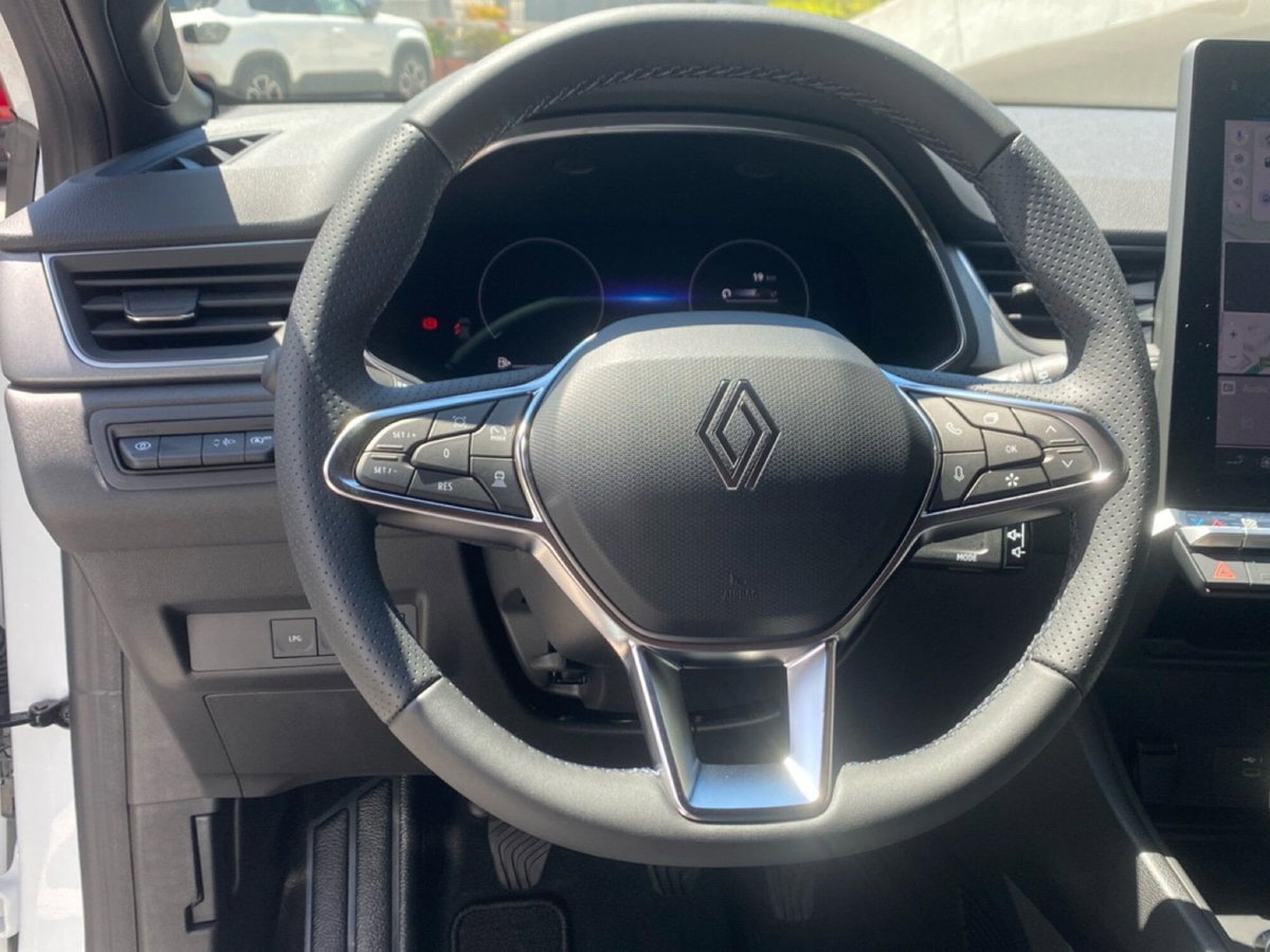 Renault Captur 1.2 eco-g Techno 120cv (19)
