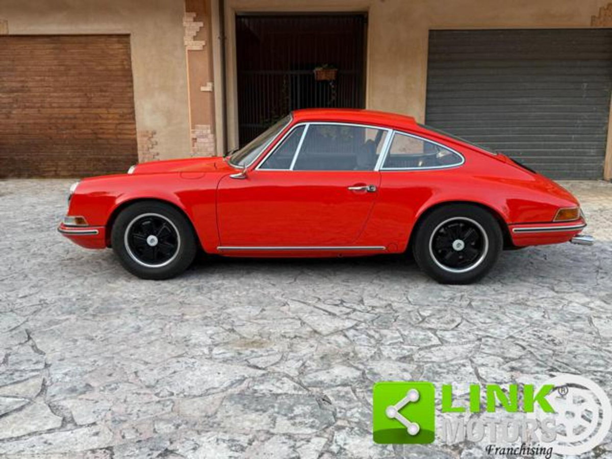 Porsche 911 Coupé 3.0 Carrera T (3)