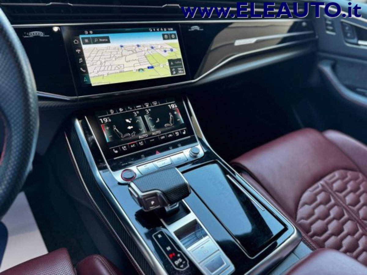 Audi RS Q8 Q8 4.0 mhev quattro tiptronic (11)
