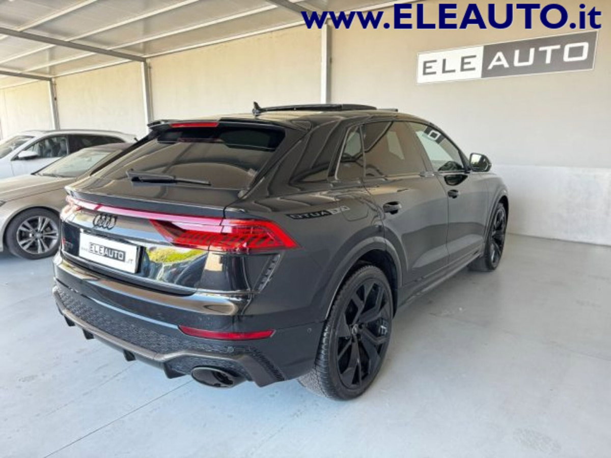 Audi RS Q8 Q8 4.0 mhev quattro tiptronic (6)