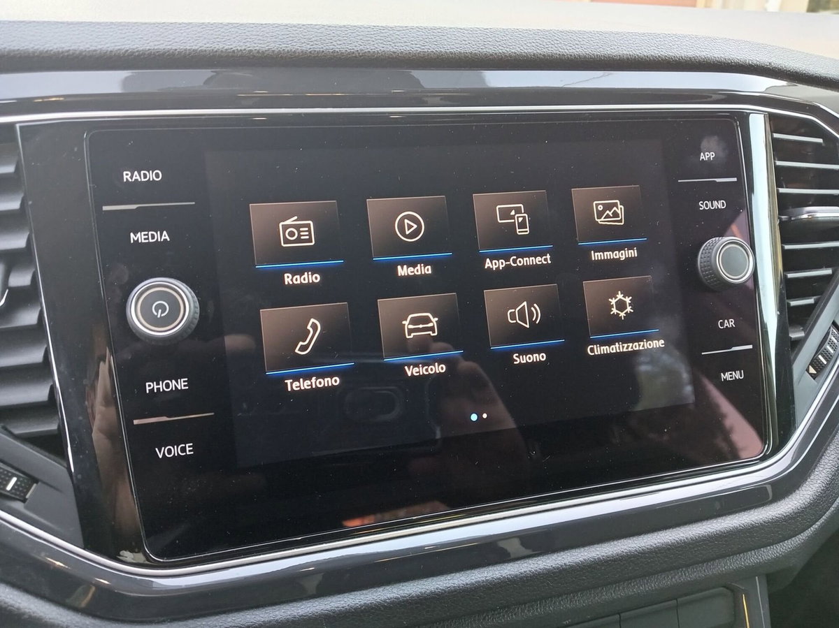 Volkswagen T-Roc 1.6 TDI SCR Advanced BlueMotion Technology (12)