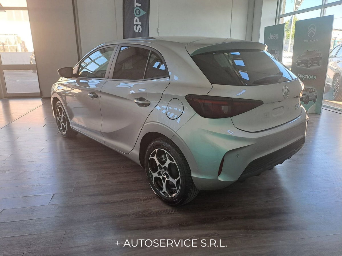 Mg MG3 1.5 hybrid+ Luxury auto (7)