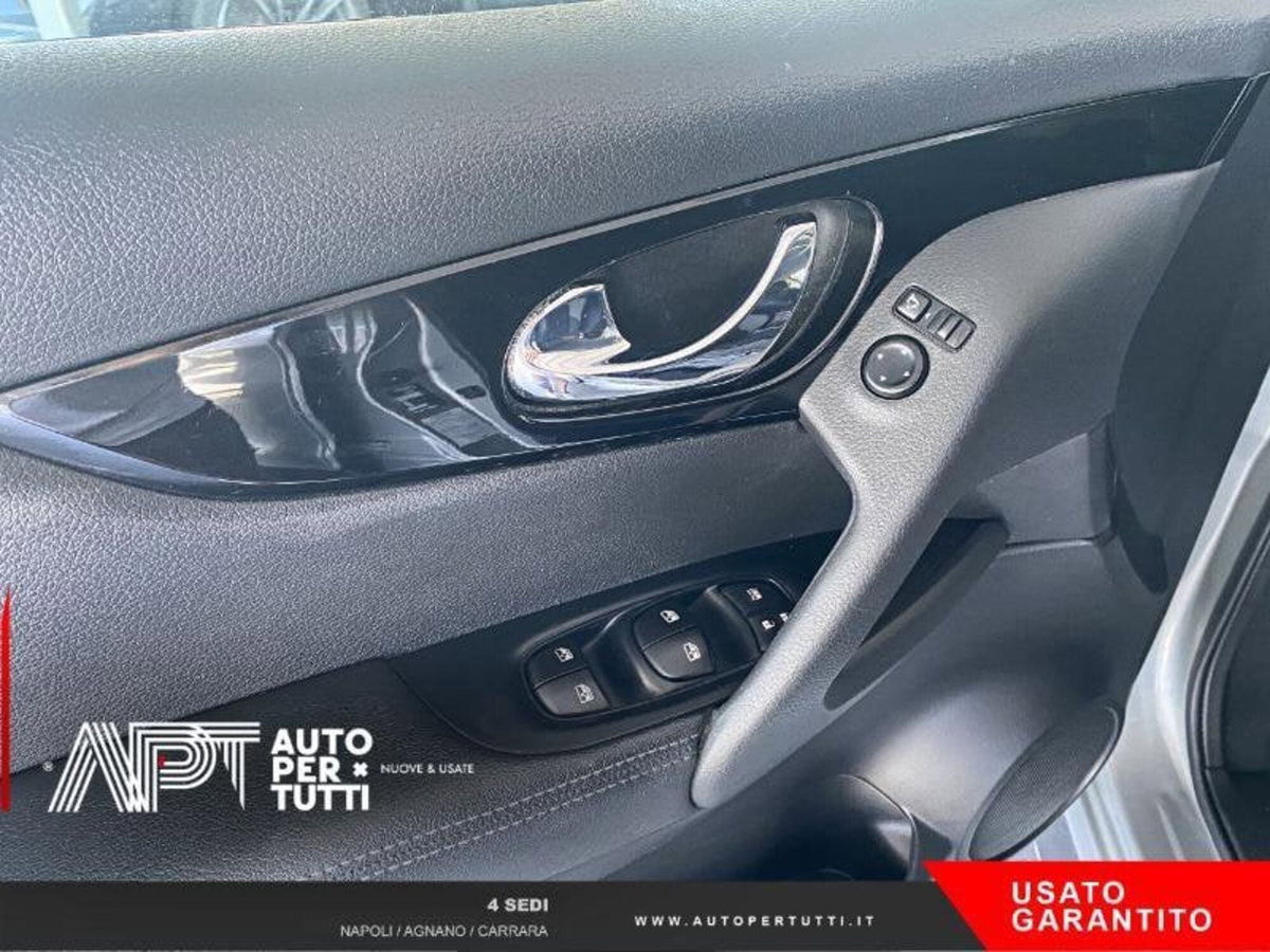 Nissan Qashqai 1.5 dCi 115 CV DCT Business (14)