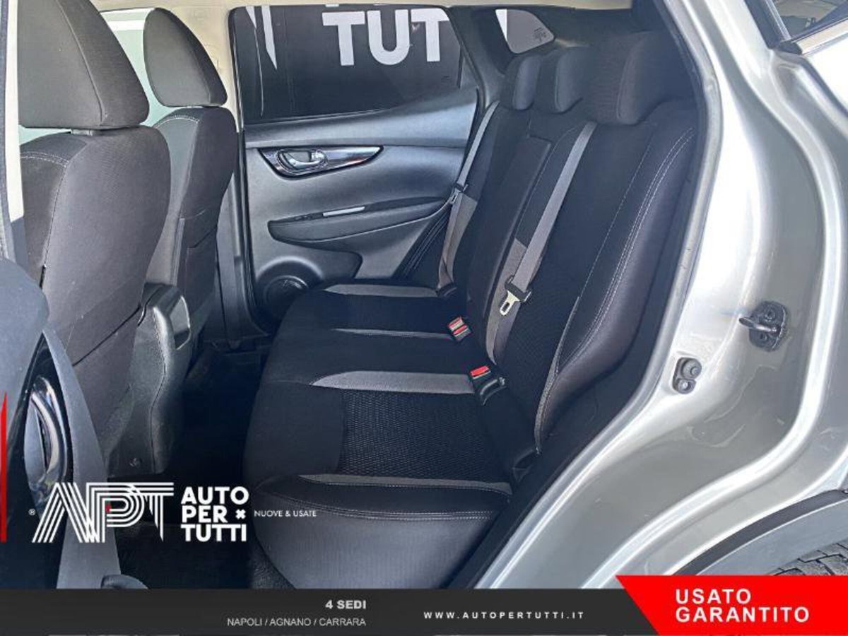 Nissan Qashqai 1.5 dCi 115 CV DCT Business (16)