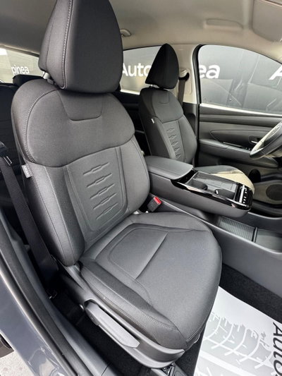 Hyundai Tucson 1.6 hev Business 2wd 239cv auto (20)