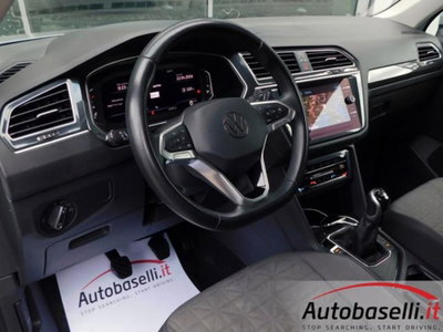 Volkswagen Tiguan 1.5 TSI ACT Life (2)