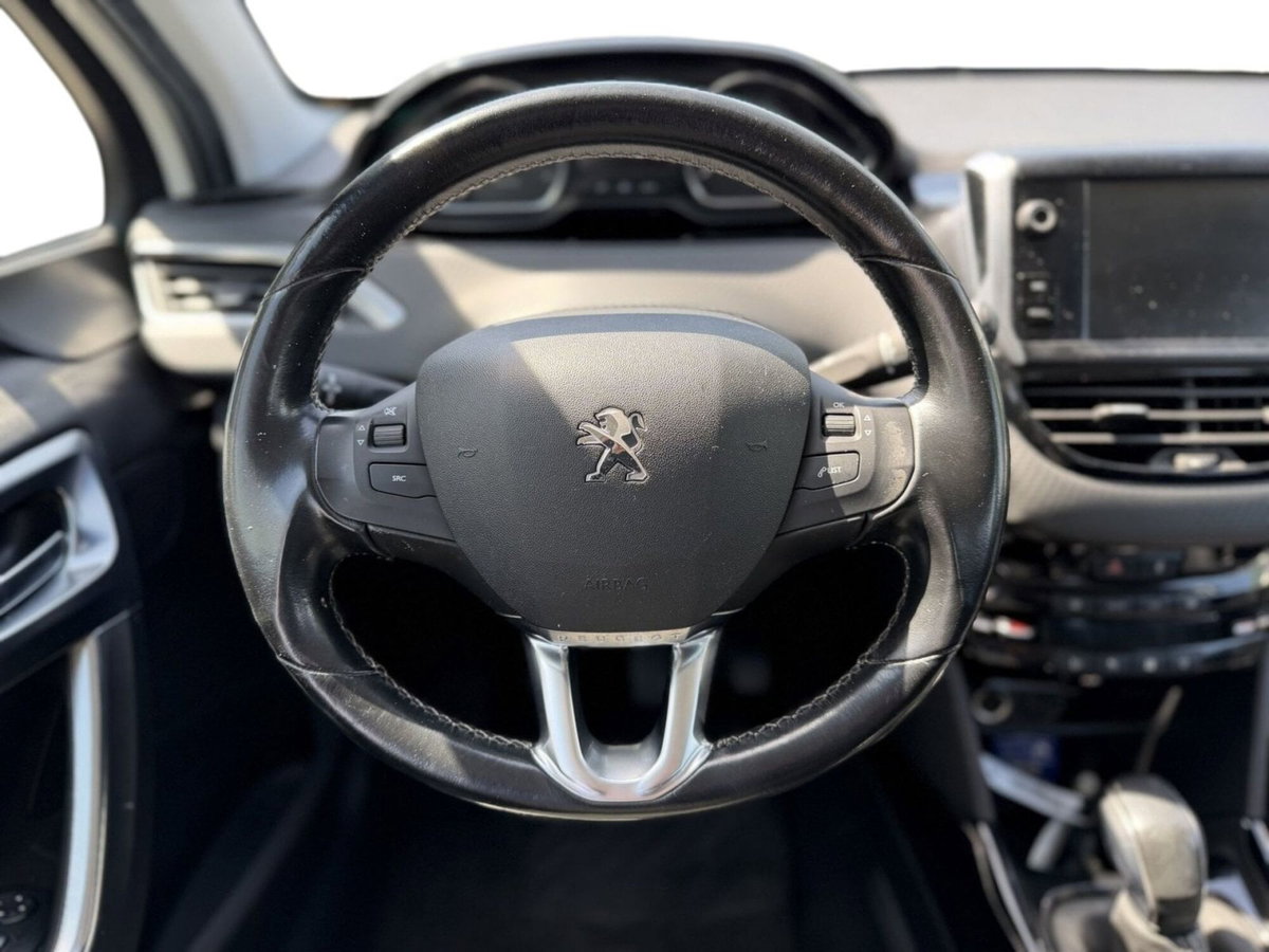 Peugeot 2008 100 S&S Allure (13)