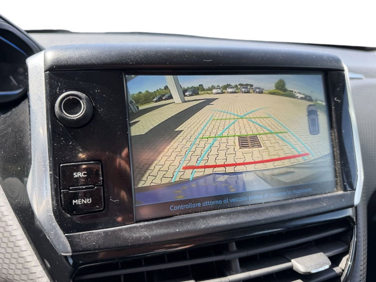 Peugeot 2008 100 S&S Allure (19)