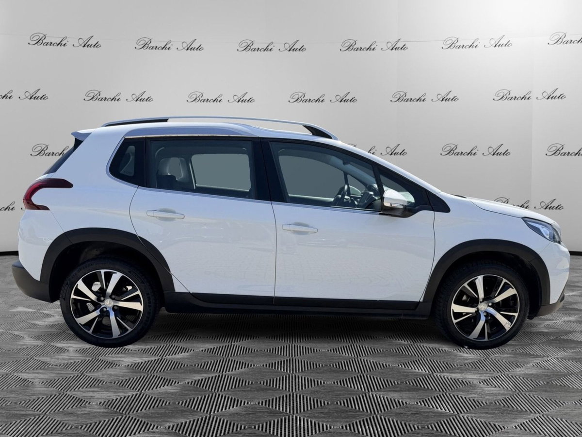 Peugeot 2008 100 S&S Allure (4)