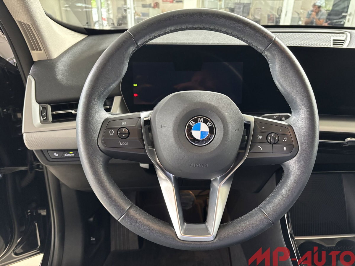 BMW X1 sDrive 18d Msport (10)