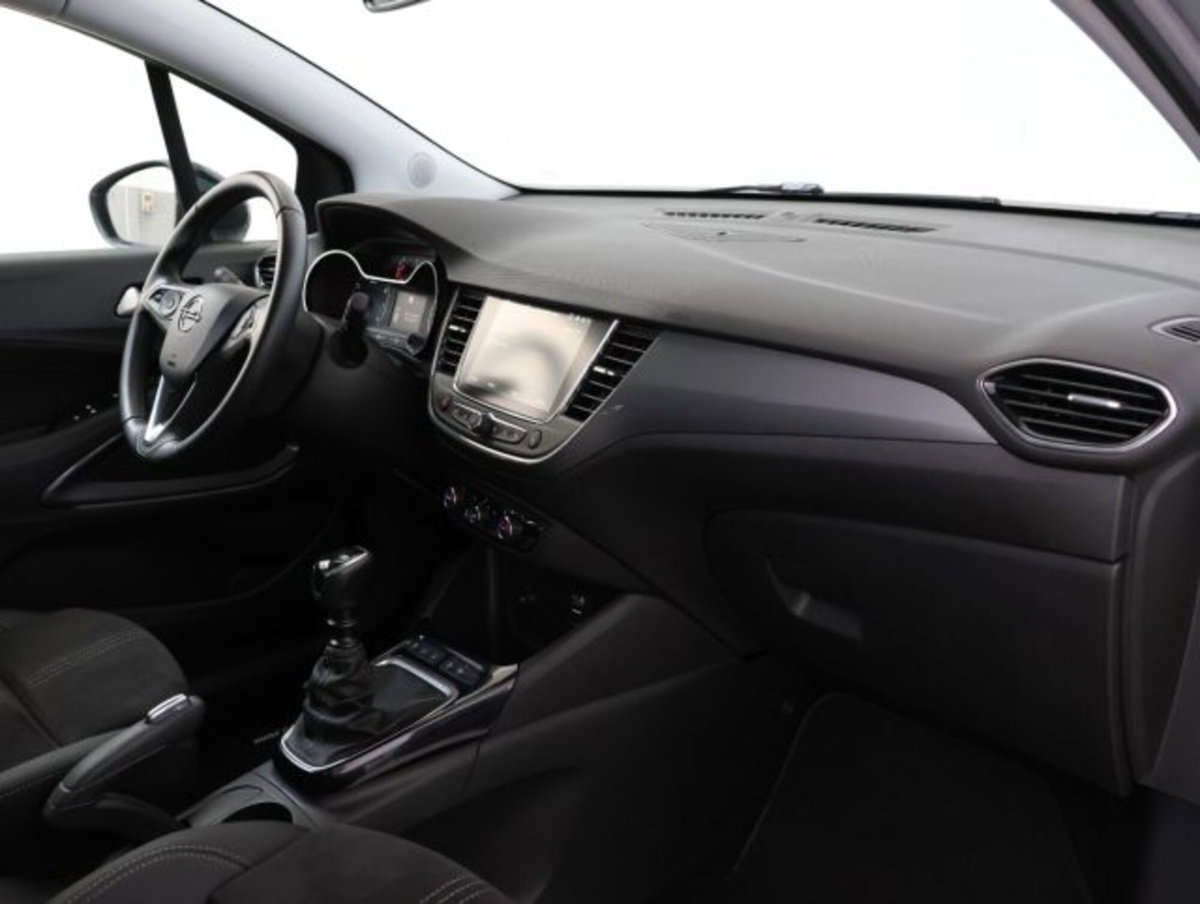 Opel Crossland 1.2 Ultimate s&s 110cv (12)