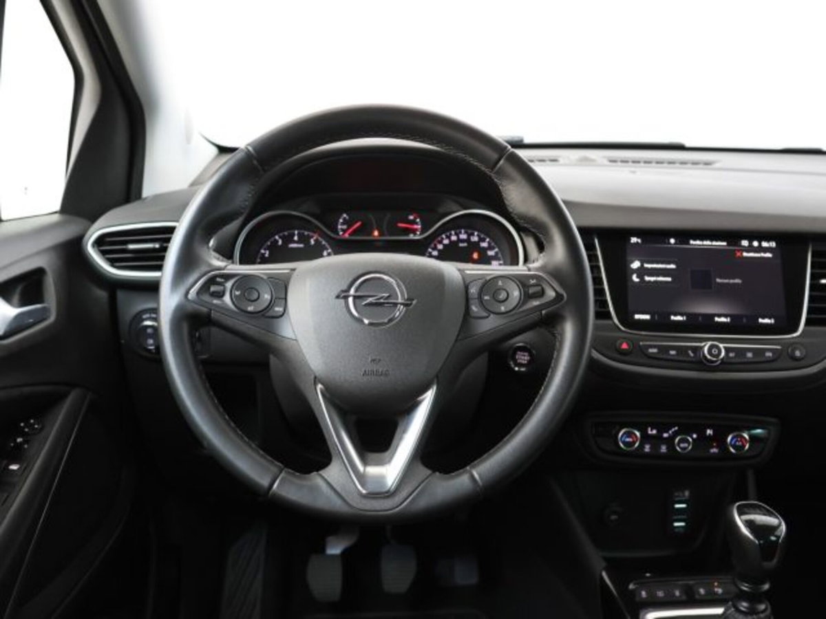 Opel Crossland 1.2 Ultimate s&s 110cv (14)