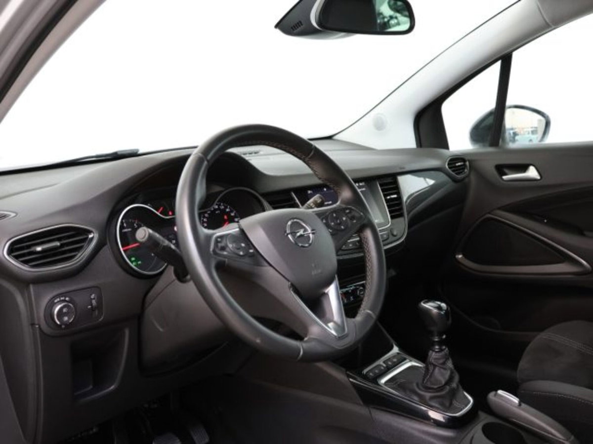 Opel Crossland 1.2 Ultimate s&s 110cv (9)