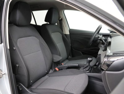 Skoda Fabia 1.0 tsi Selection 115cv dsg (11)