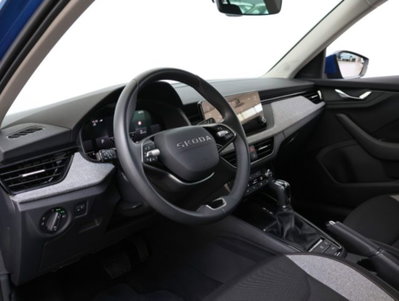 Skoda Kamiq 1.0 tsi Selection 115cv dsg (9)