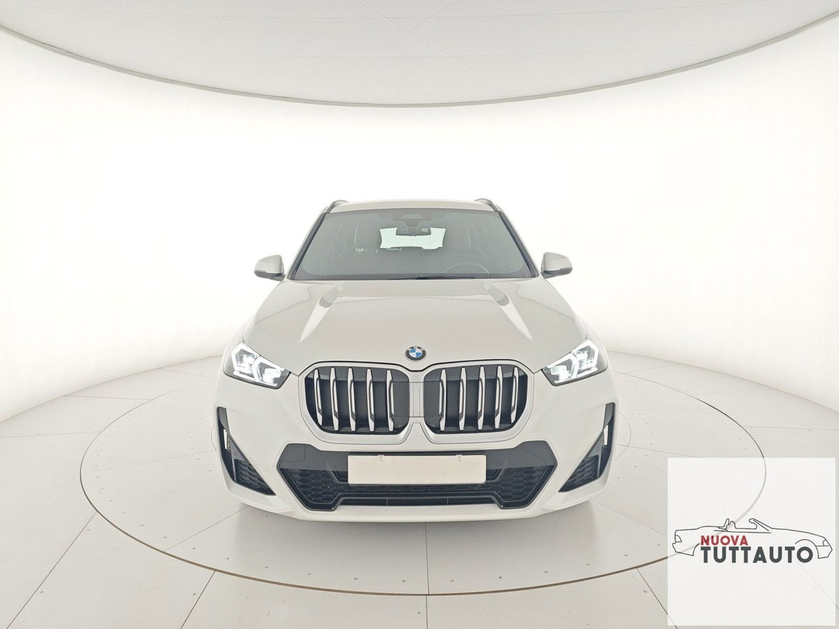 BMW X1 sDrive 18d Msport (2)