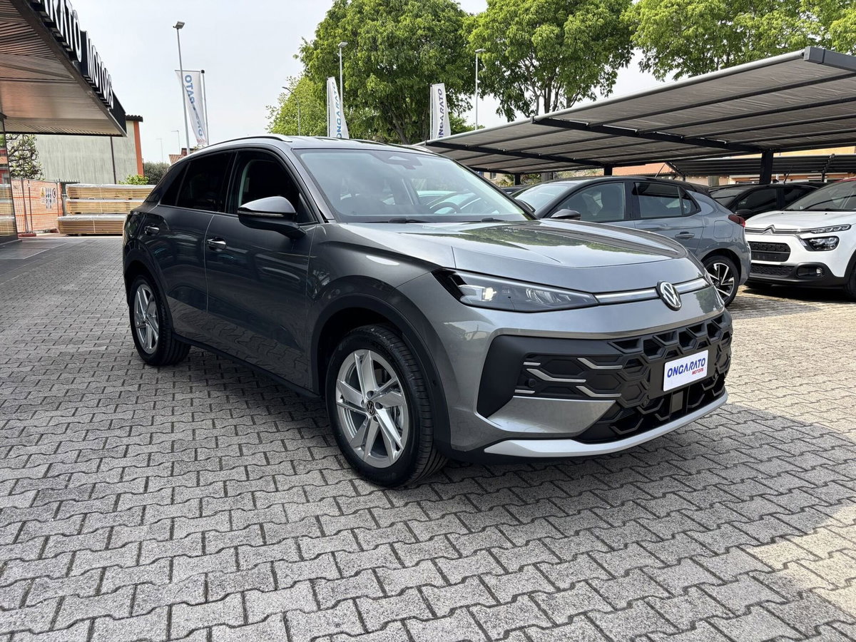 Volkswagen T-Roc 1.5 etsi Style 150cv dsg (3)