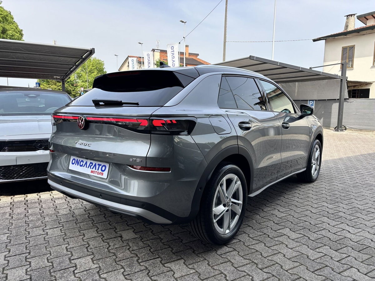 Volkswagen T-Roc 1.5 etsi Style 150cv dsg (4)