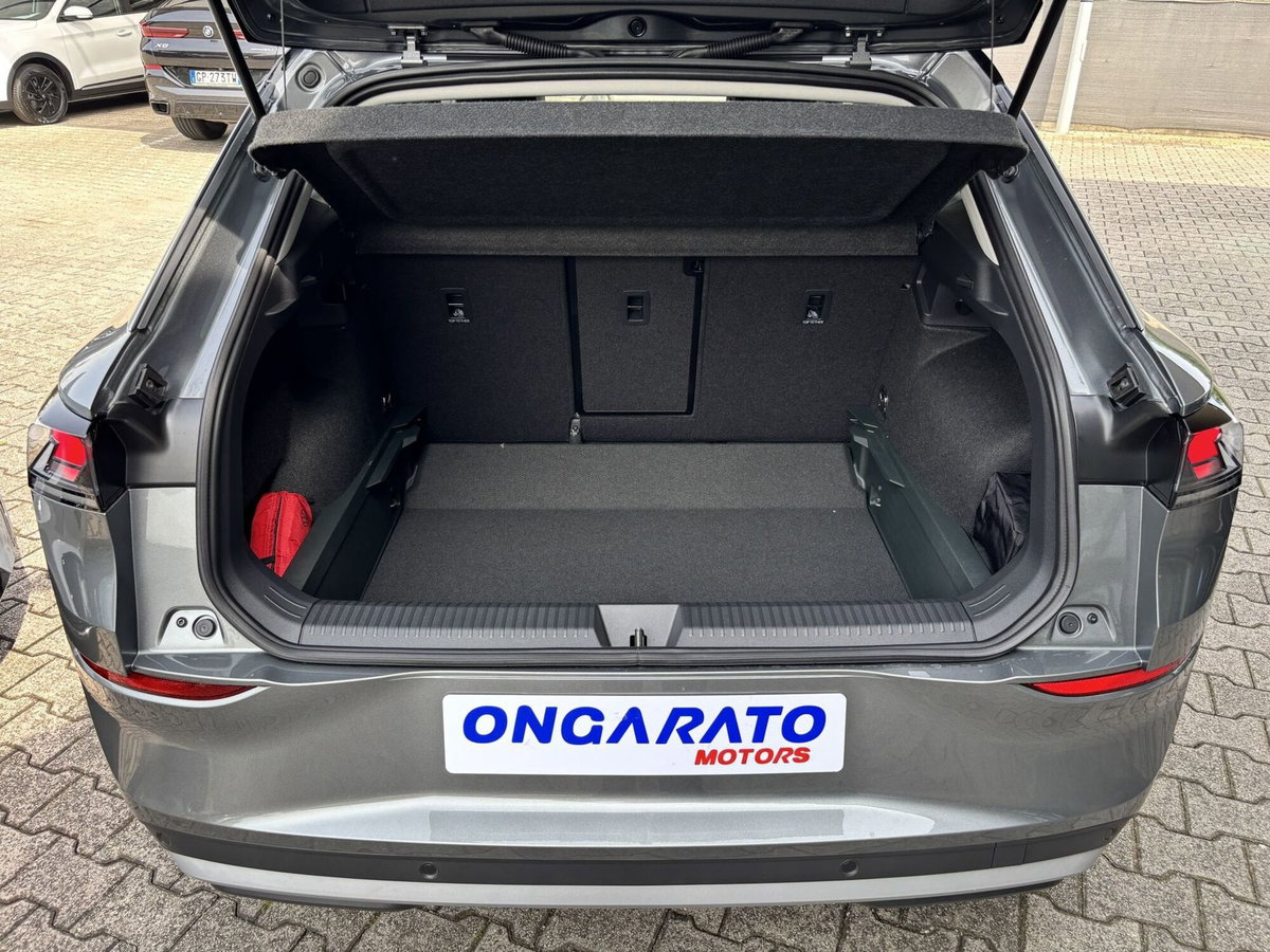 Volkswagen T-Roc 1.5 etsi Style 150cv dsg (7)