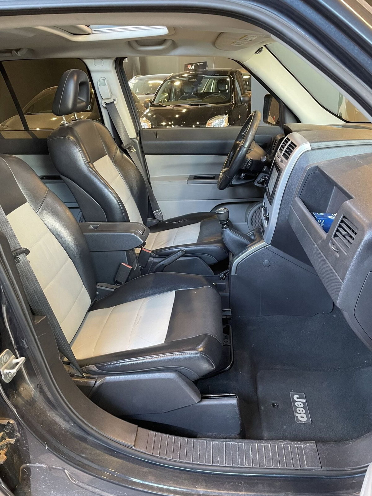 Jeep Patriot 2.0 Turbodiesel DPF Limited (17)