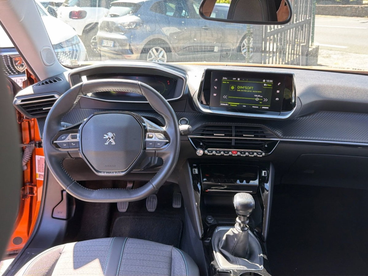 Peugeot 2008 BlueHDi 110 S&S Allure (12)