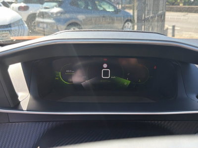 Peugeot 2008 BlueHDi 110 S&S Allure (17)