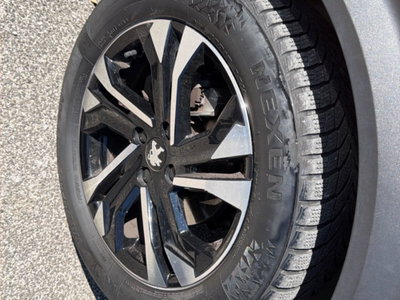 Peugeot 2008 BlueHDi 110 S&S Allure (9)