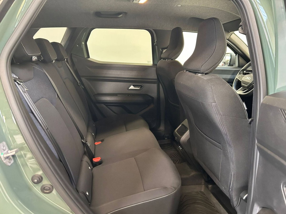 Dacia Duster 1.6 hybrid Journey 140cv (17)