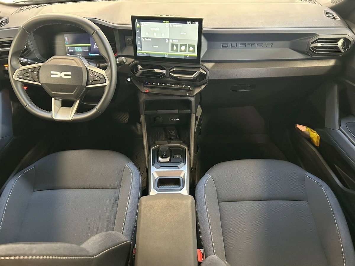Dacia Duster 1.6 hybrid Journey 140cv (9)