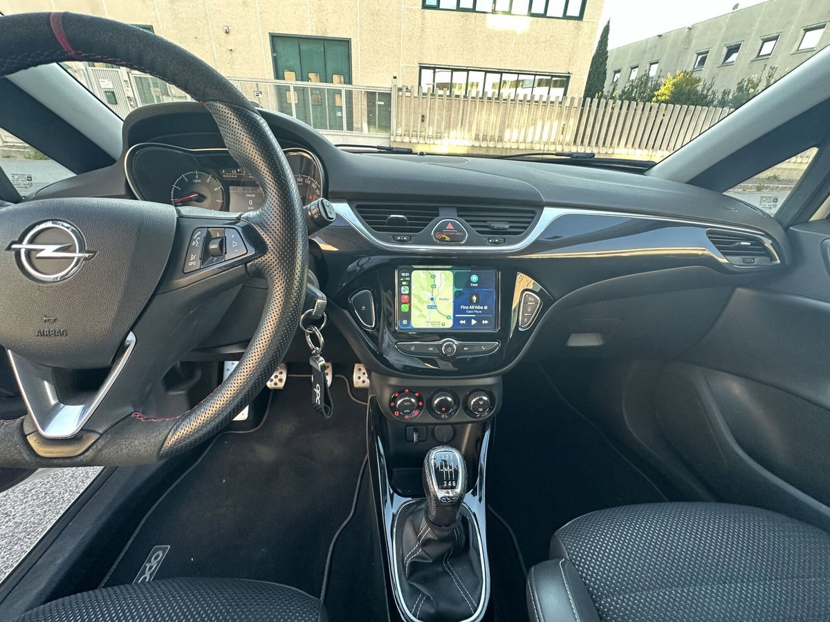 Opel Corsa Coupé 1.6 Turbo OPC (10)