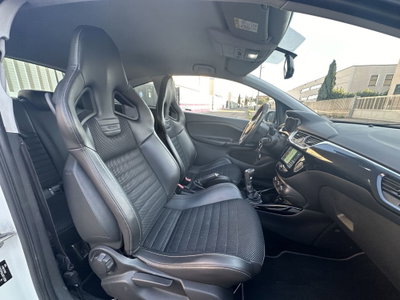 Opel Corsa Coupé 1.6 Turbo OPC (12)