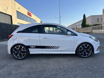 Opel Corsa Coupé 1.6 Turbo OPC (7)