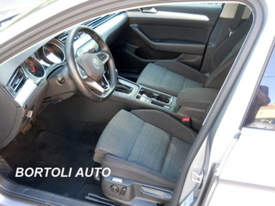 Volkswagen Passat Variant 2.0 TDI SCR EVO Business (9)